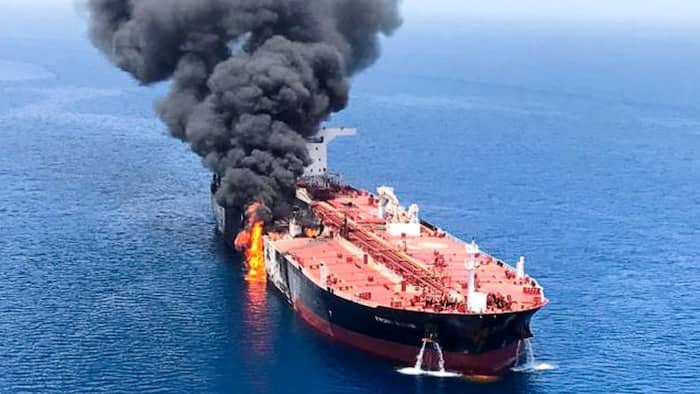 Hormuz  28