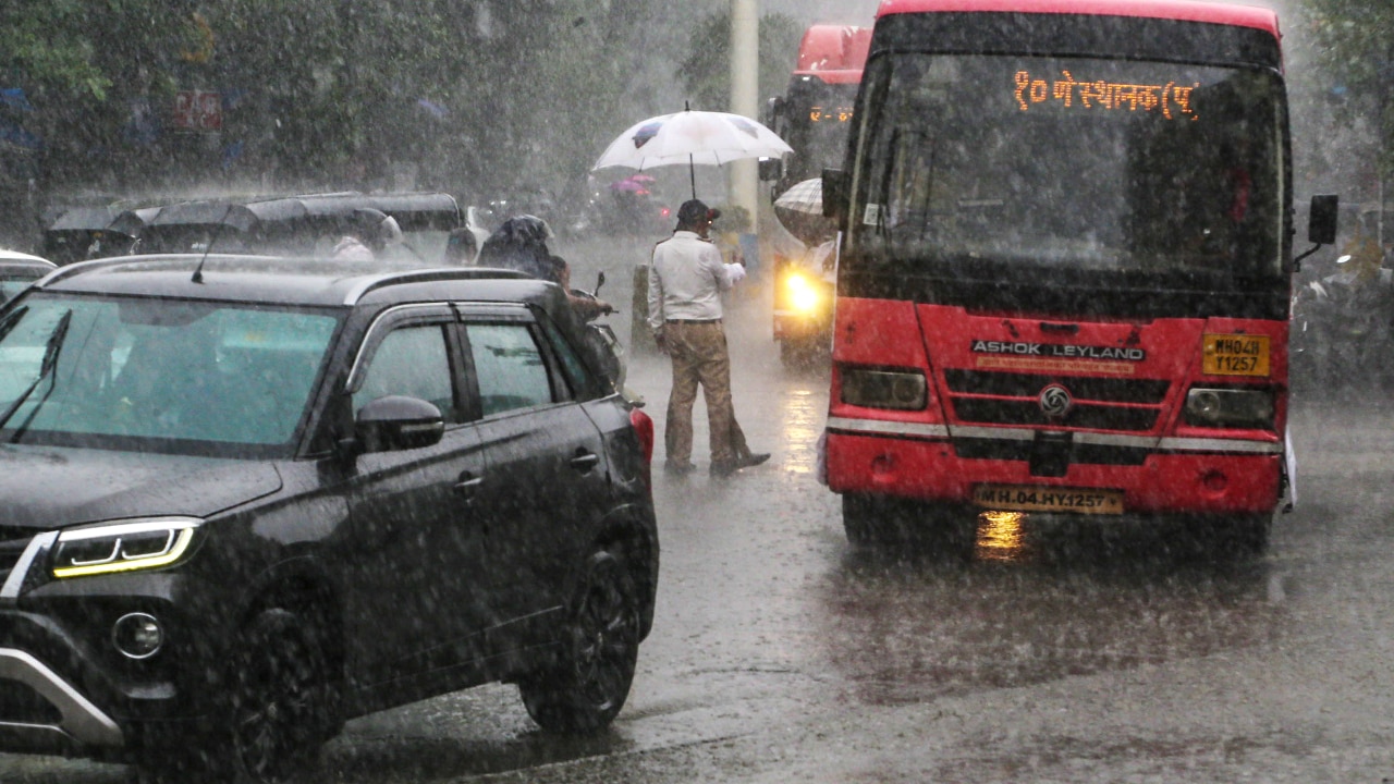 Maharashtra Rain Update: Mumbai, Pune, Nagpur, Nashik, Satara, Sangli, Latur, Palghar likely to receive today, IMD issues alert