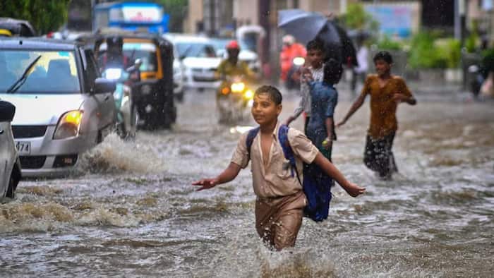 Monsoon  4