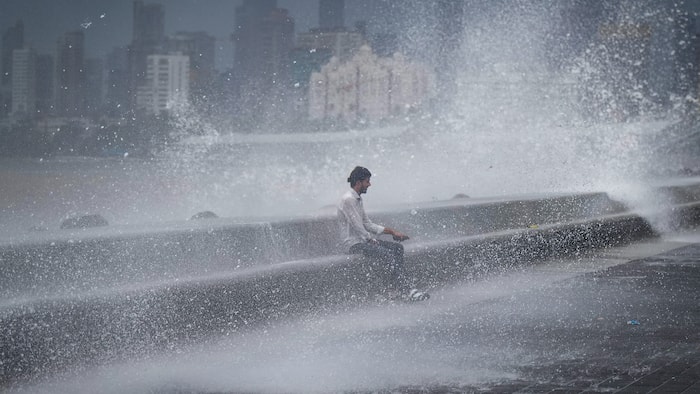 Mumbai Monsoon Big Update: Mumbai, Thane, Pune, Nagpur, Nashik, Satara, Sangli, Palghar to receive light rain today, IMD issues statement