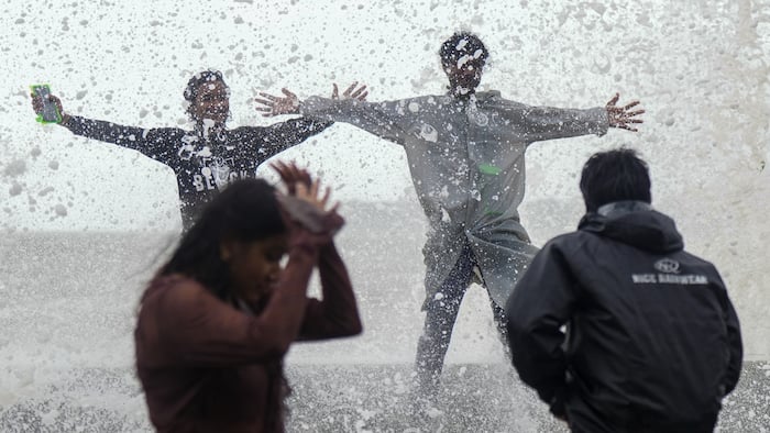 Maharashtra Weather Update: Rains likely in Mumbai, Thane, Pune, Raigad, Sindhudurg, Jalgaon, Dhule, Nagpur today, IMD issues statement