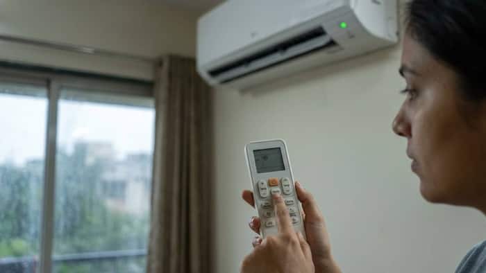 AC Tips in Rain