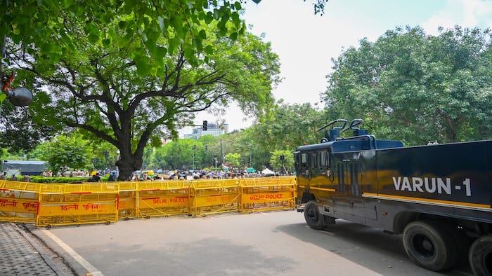 New Delhi: CJP supporters protest at Jantar Mantar