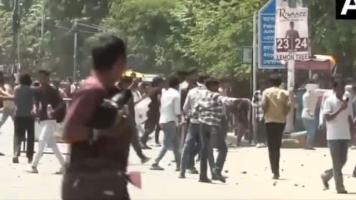Bihar Bandh over NEET paper leak: Police vehicles vandalised, stones pelted during protest; Watch video