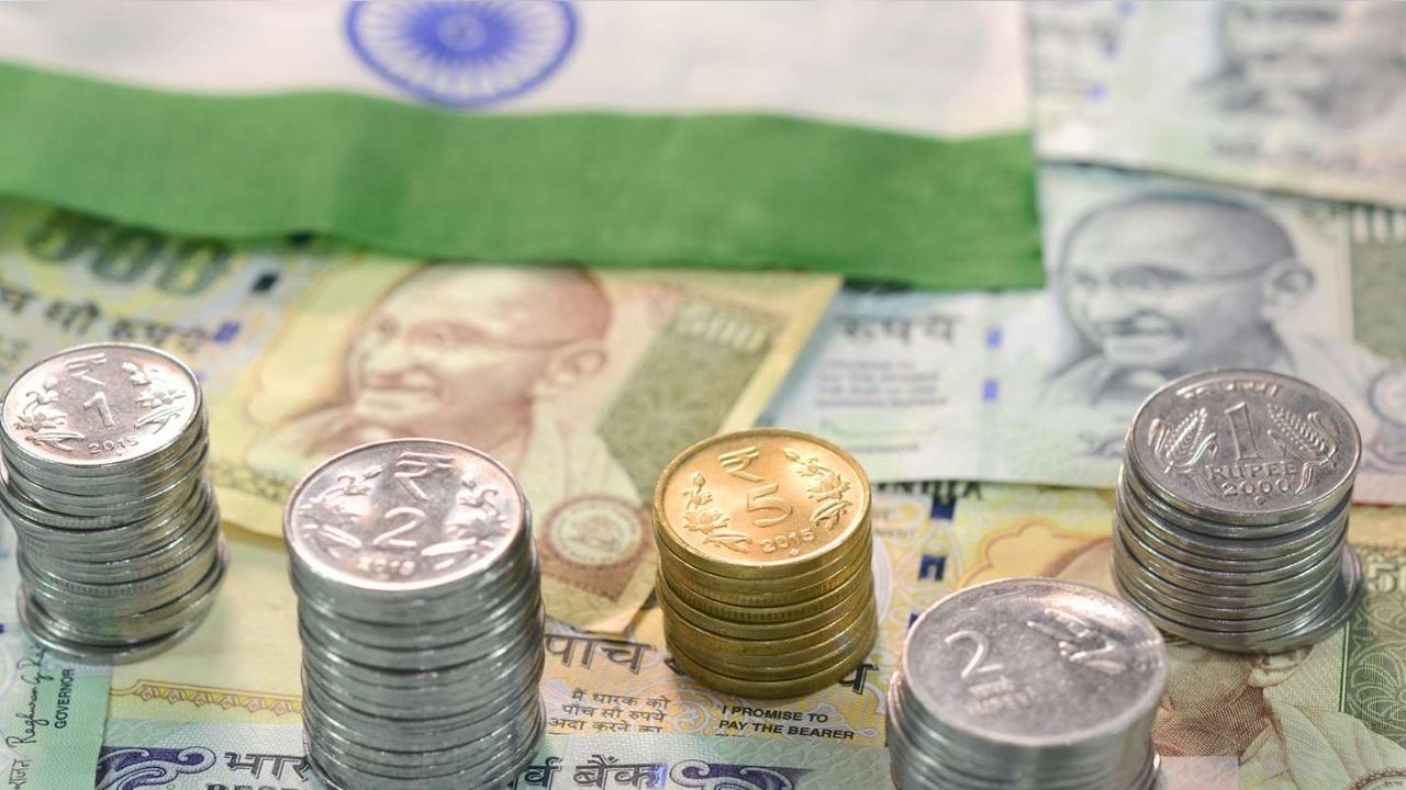 Why did India slip to the World's 6th-largest economy despite impressive GDP growth of 7.8 percent?