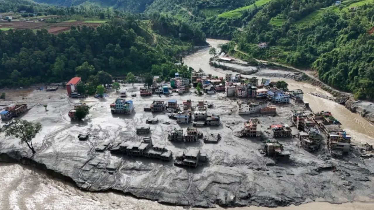 Nepal floods: MEA issues statement on missing persons, says ‘No contact with 288 Indians yet’