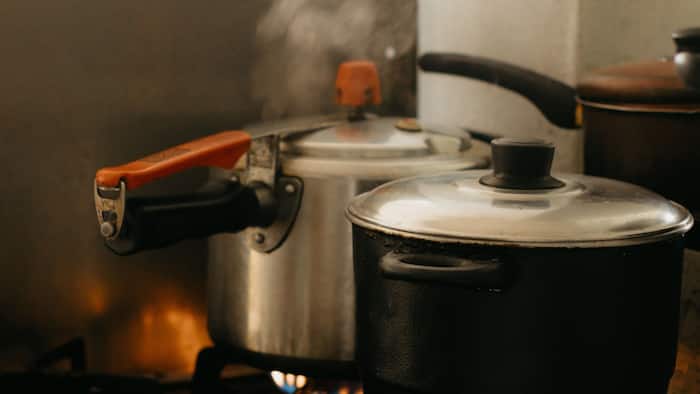 How to fix loose pressure cooker rubber