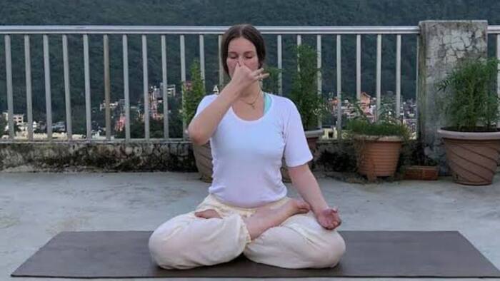 Anulom Vilom Pranayama