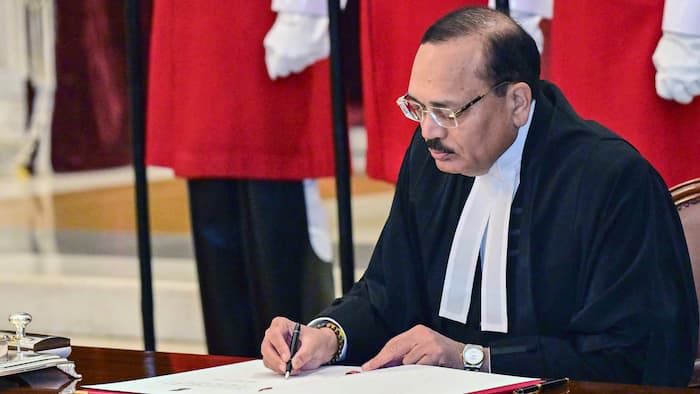 'How dare you?' Greater Noida magistrate issues notice to student over CJP protest; CJI Surya Kant enraged