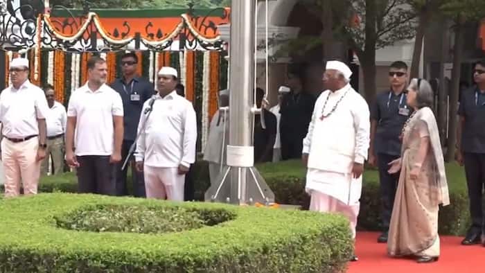 VHP accuses Congress of disrespecting Vande Mataram, calls for apology