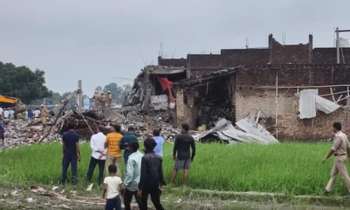 Massive blast rips through Kaushambi firecracker unit as 3 killed, rescue operations underway
