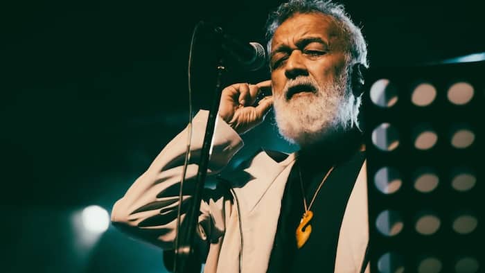 Lucky Ali gets emotional while talking about death during live performance: ‘I travel with my burial cloth’