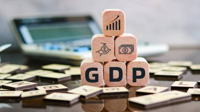 Pakistan GDP economic crisis