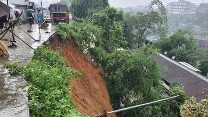 Indian Army, soldiers missing, landslides, floods, Arunachal Pradesh, New Delhi, Itanagar, Arunachal, August 15, heavy rains, Dibang Valley, flash floods, Upper Subansiri district, Daporijo, State Disaster Response Force, SDRF team, 5th Grenadiers, Pashu Pani Army camp