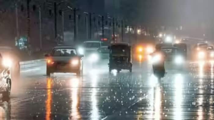 Weather Forecast for August 17, Heavy rain, IMD, Weather Forecast, monsoon, Bay of Bengal, storms, Uttar Pradesh, Bihar, Delhi, Rajasthan, Haryana, Himachal Pradesh, Uttarakhand, Punjab, Jammu & Kashmir, Jharkhand, Odisha, West Bengal, Sikkim, Assam, Madhya Pradesh, Chhattisgarh, Kerala, Gujarat, Maharashtra, Meteorological Department, Noida