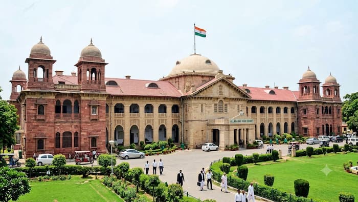 adult women, Islam, Allahabad High Court, Uttar Pradesh, habeas corpus, Divya Bhatia alias Zoya Diya Bhatia, Anshu Bhatia alias Amina Anshu Bhatia, Hinduism