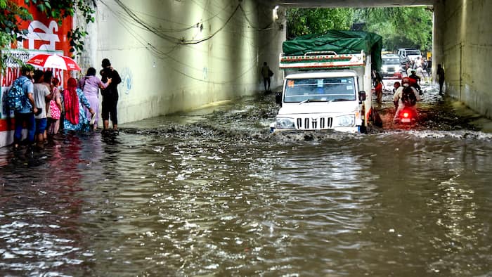 IMD Rain Update: Weather department issues heavy downpour alert for Delhi, West Bengal, UP, Rajasthan and THESE states