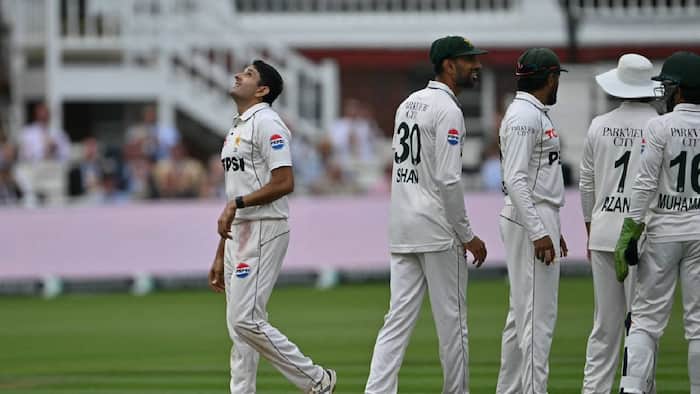 Rashid Latif blasts on Pakistan team and management