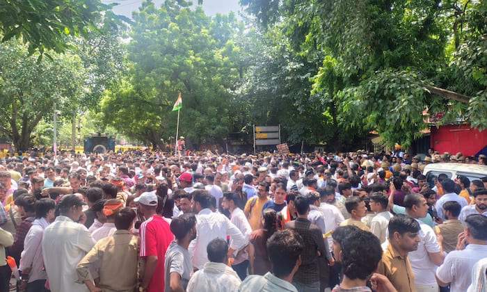 'Reservation Hatao Andolan': Delhi police gives protest permit for Ramlila Maidan, protesters stick with Jantar Mantar