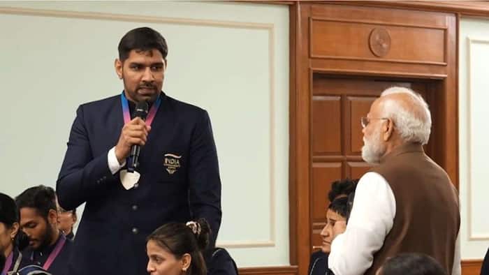 PM Modi and Narender boxer interaction