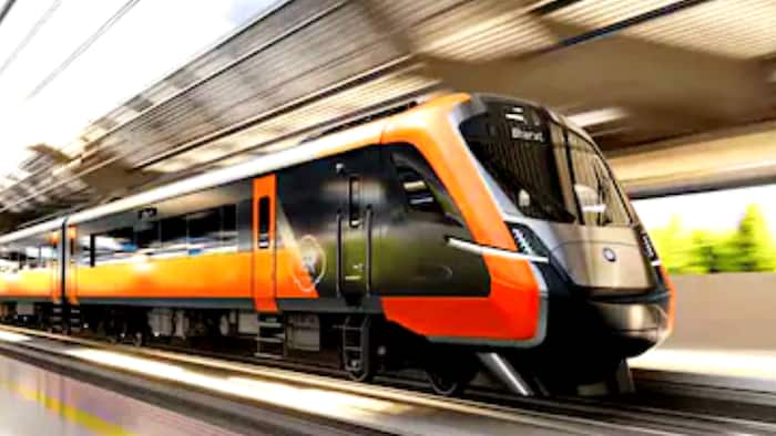 Delhi–Varanasi Sleeper Vande Bharat Express