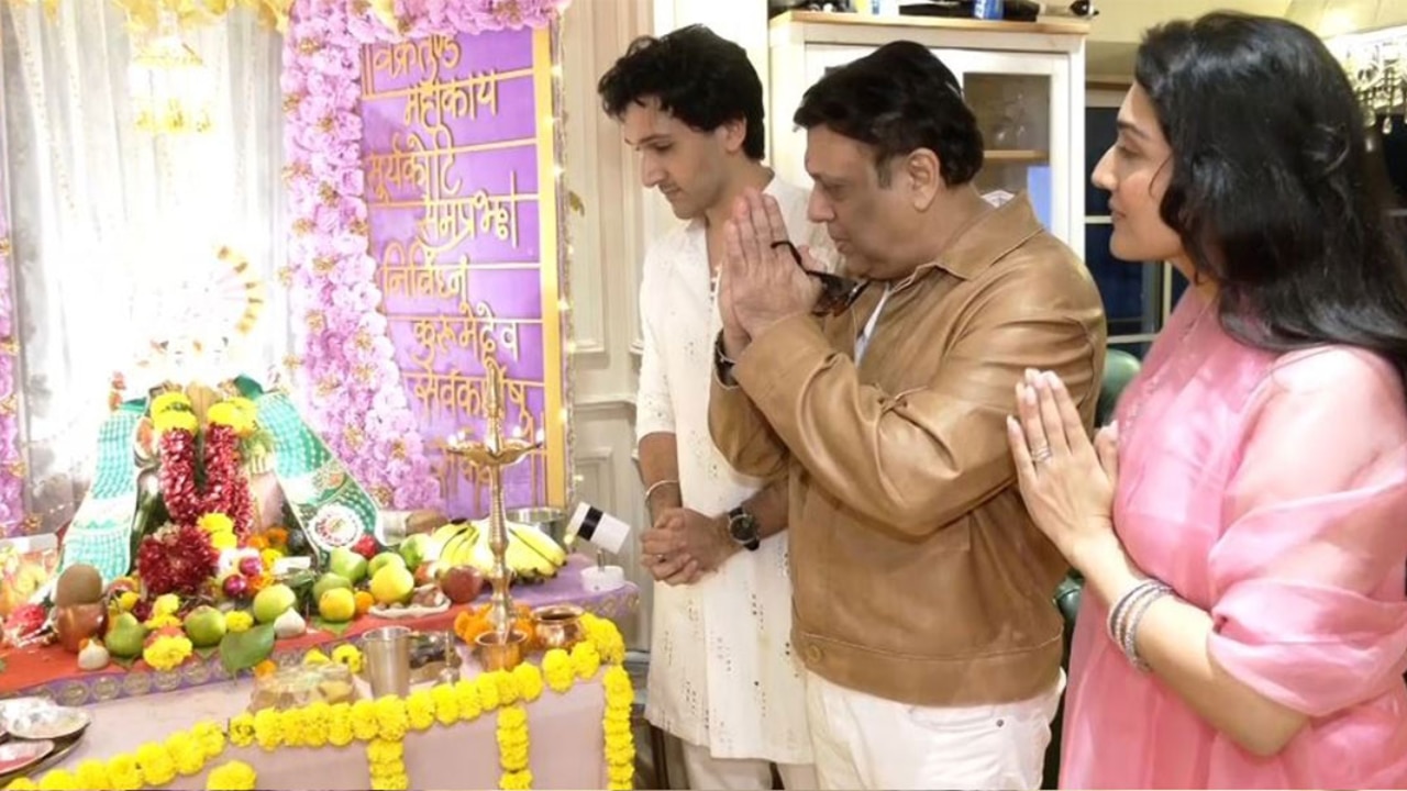 Govinda celebrates Ganesh Chaturthi with Yashvardhan, Tina Ahuja; Sunita ...