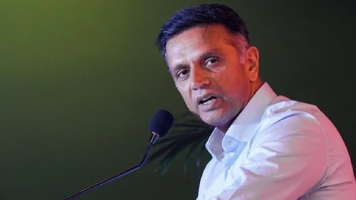 Rahul Dravid picks MS Dhoni as his best international captain