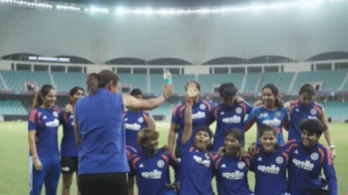 Team India's viral 'bottle lift' celebration