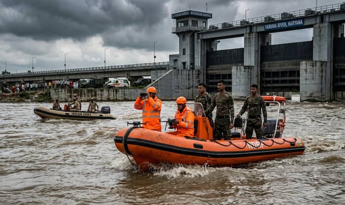Haryana army drill tragedy: 5 commandos swept away after Chinook jump; 3 rescued, search on for 2 missing