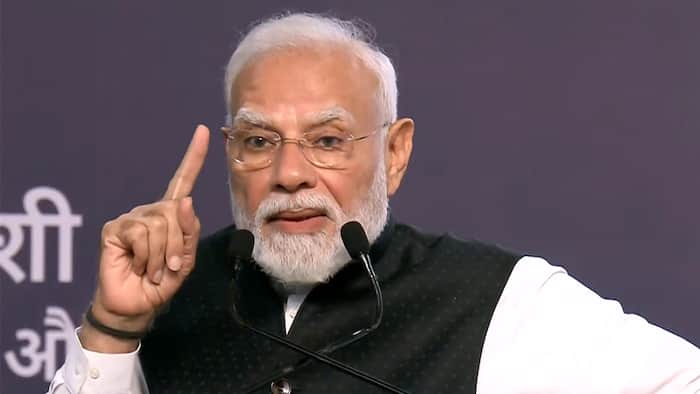 'Distressing': PM Modi condoles deaths in Satya Niketan building collapse, prays for 'speedy recovery of injured'