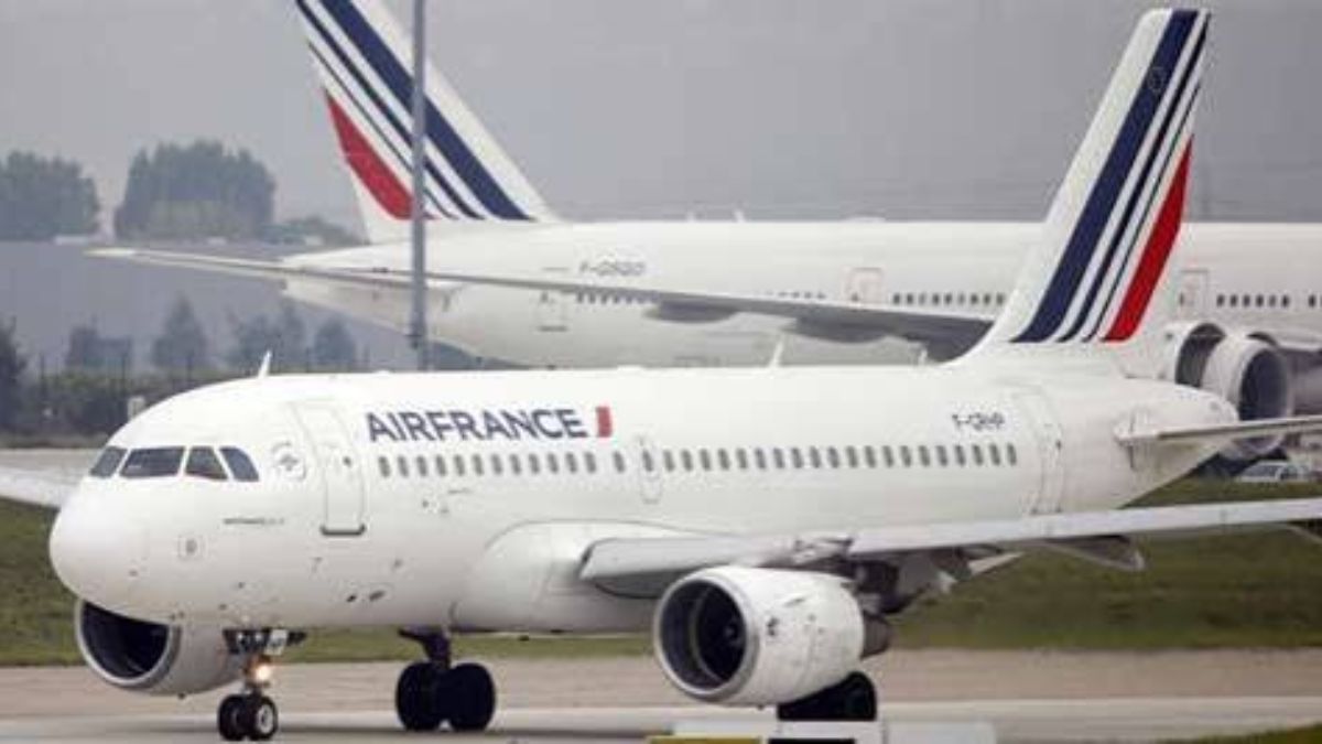 Air France bans Pakistani, Muslim-majority crew after flydubai incident