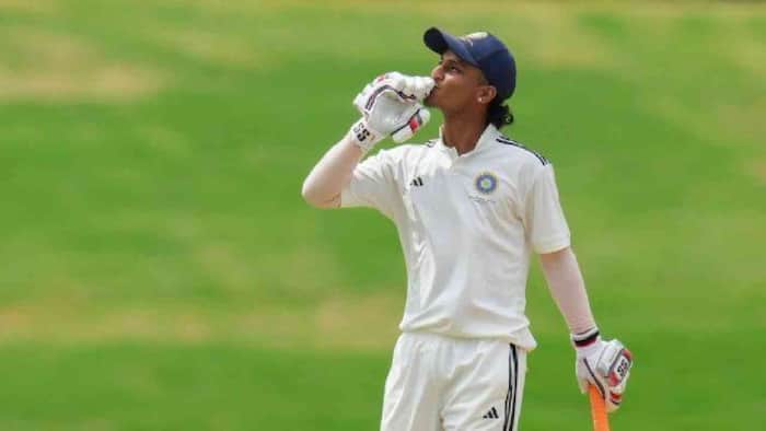 Ayush Badoni and Sumit Mathur's incredible batting performance for Delhi vs Jharkhand in Ranji Trophy 2026 Day 2