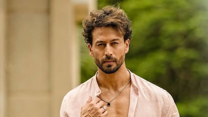 Tiger Shroff targeted in firing in Mumbai’s Juhu, several people injured