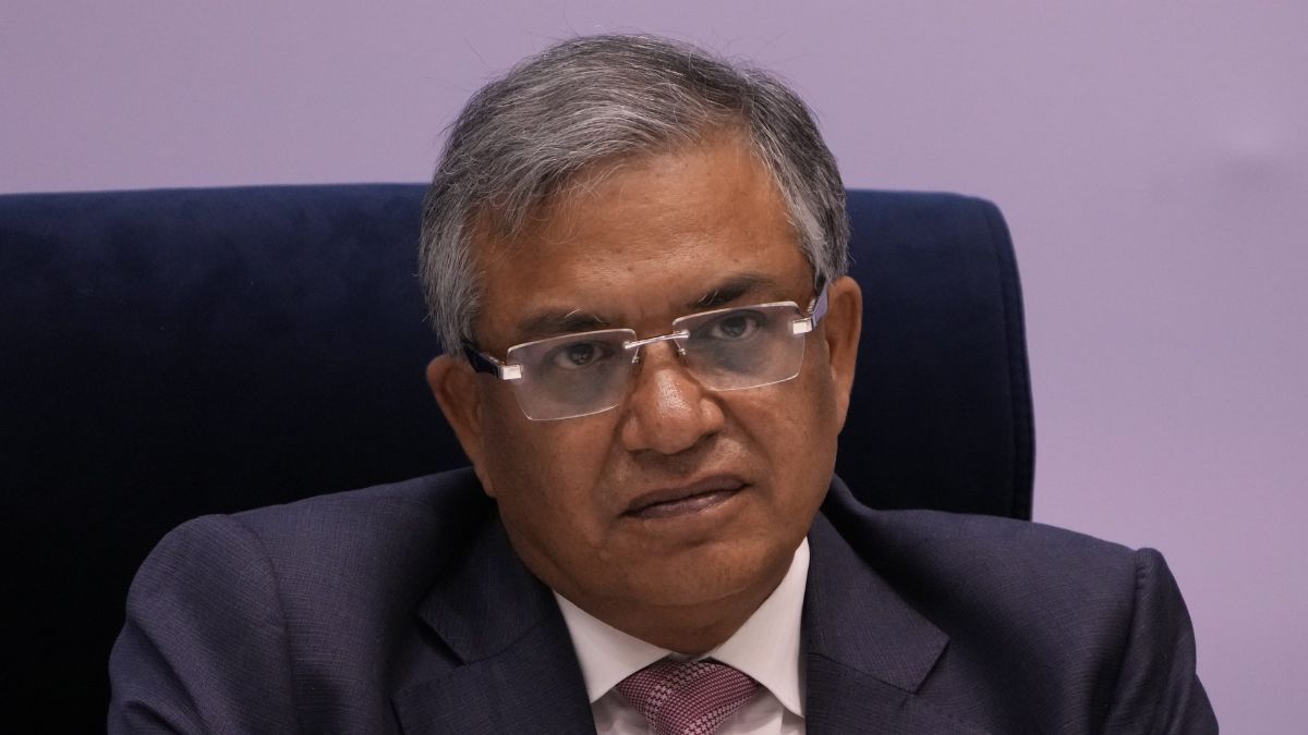 'When violence speaks, democracy falls silent': Former IAS ...