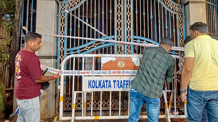 Kolkata Stampede: Eyewitnesses flag crowd management lapses at Chorbagan Durga Puja, police initiate probe