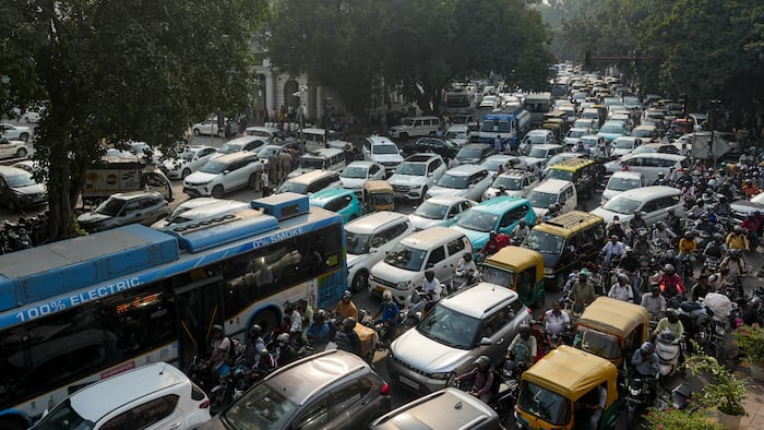 Delhi traffic advisory Oct 10: CP, Dhaula Kuan among 30 locations facing curbs for CJP protest; Check roads to avoid, alternative routes